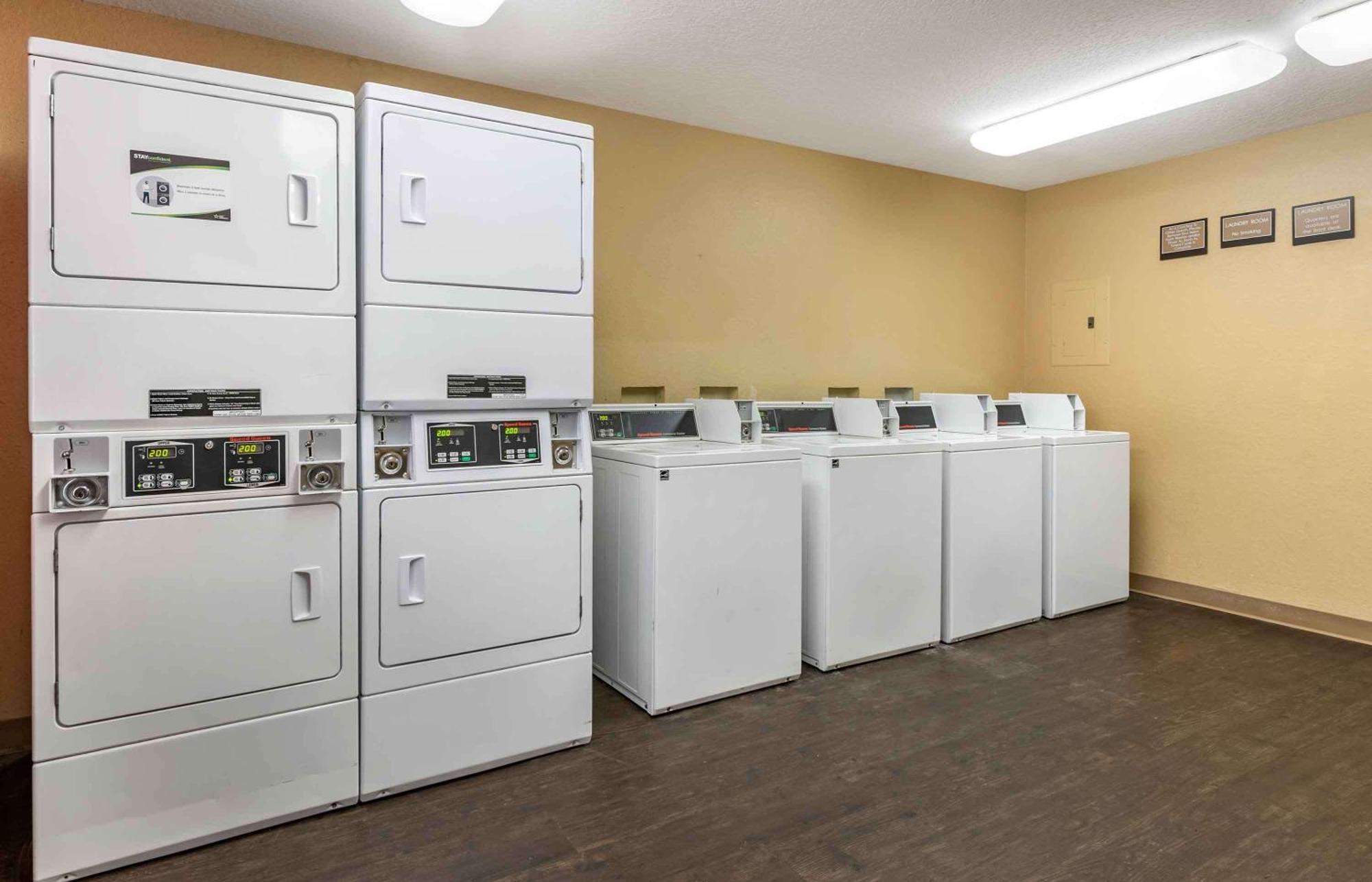Extended Stay America Select Suites - Orlando - Maitland - Summit Tower Blvd Altamonte Springs Exterior foto