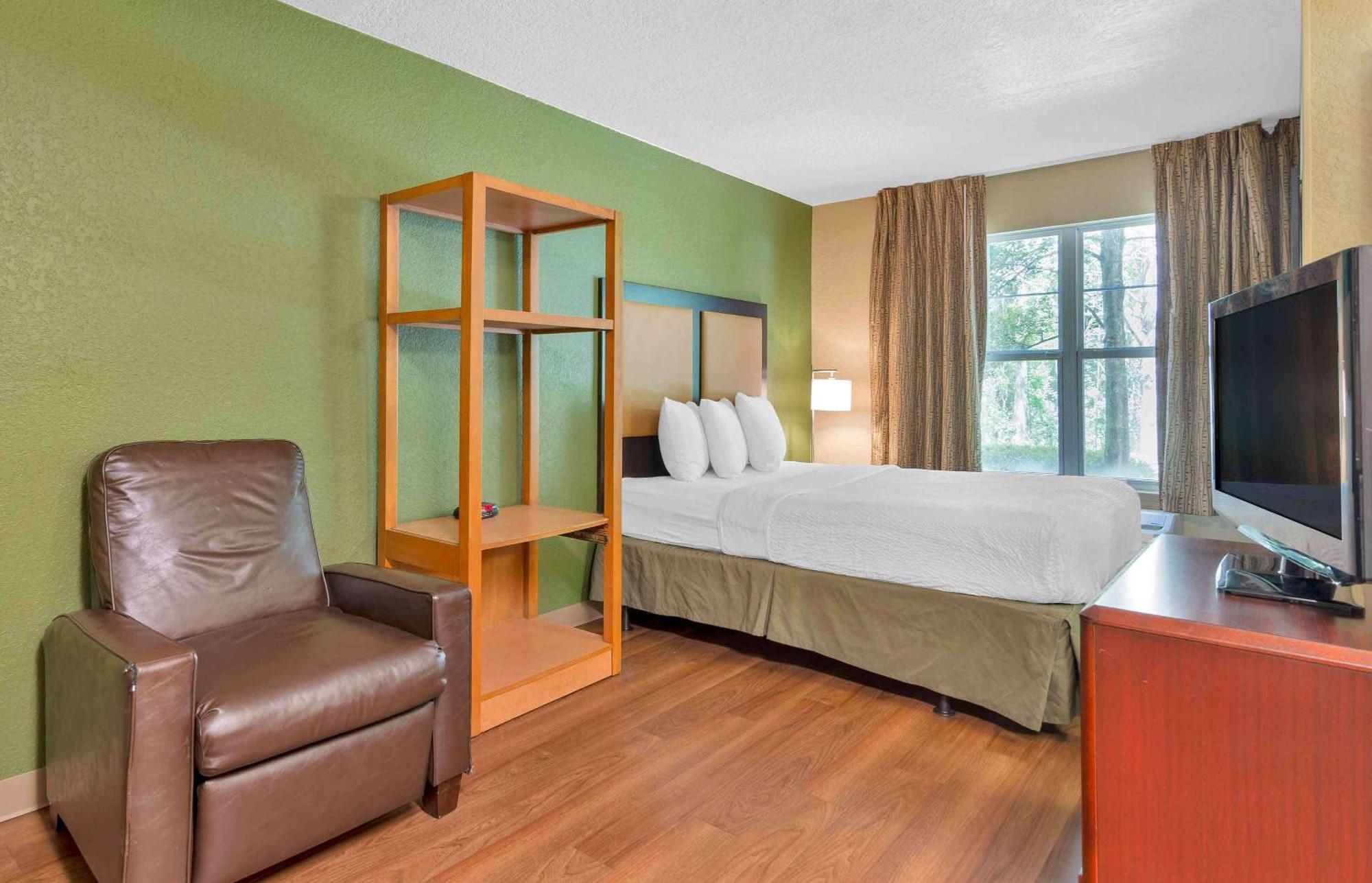 Extended Stay America Select Suites - Orlando - Maitland - Summit Tower Blvd Altamonte Springs Exterior foto