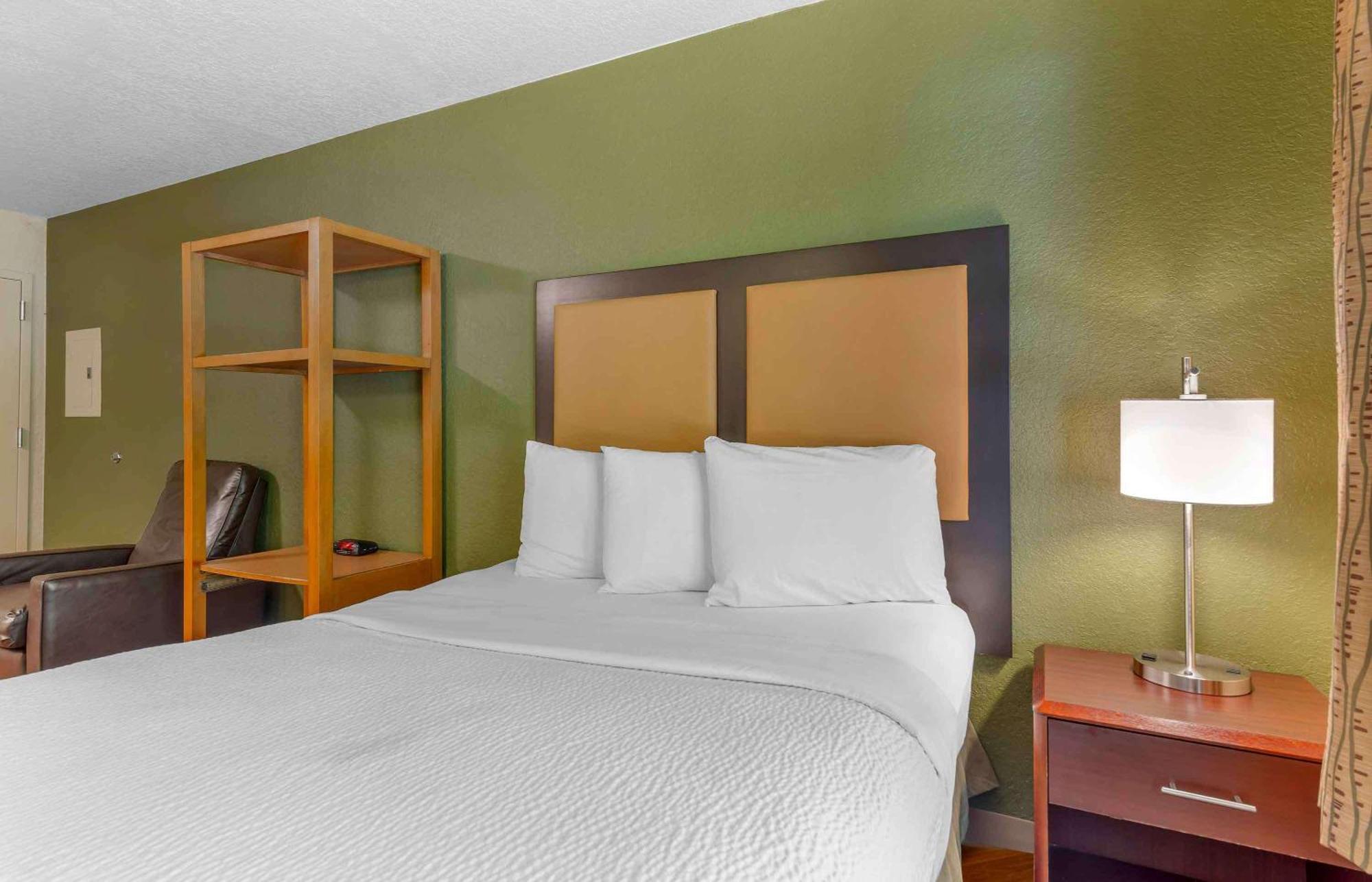 Extended Stay America Select Suites - Orlando - Maitland - Summit Tower Blvd Altamonte Springs Exterior foto